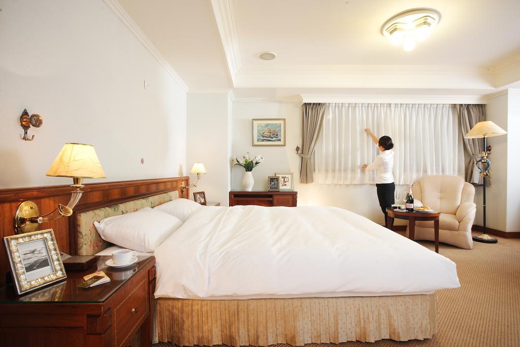 Kingdom Hotel Hszincsu Szoba fotó