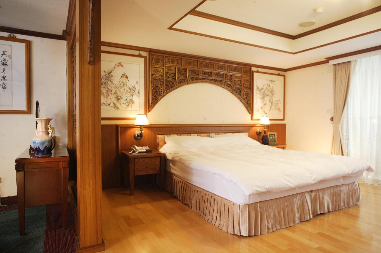 Kingdom Hotel Hszincsu Kültér fotó